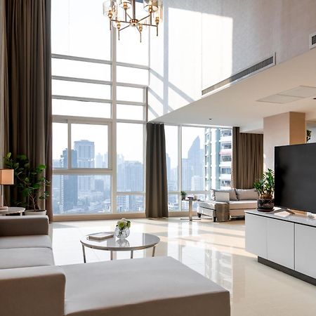 Jasmine 59 Hotel Банкок Екстериор снимка A living room in a luxury apartment